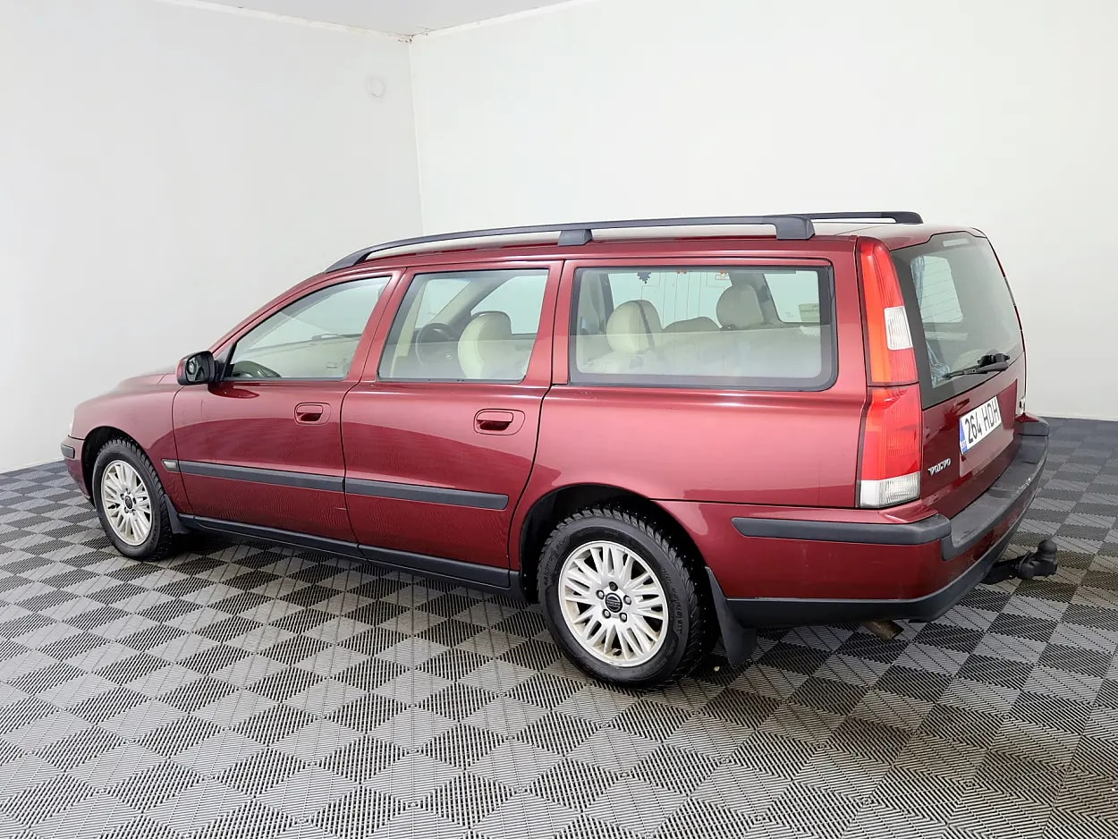 Volvo V70