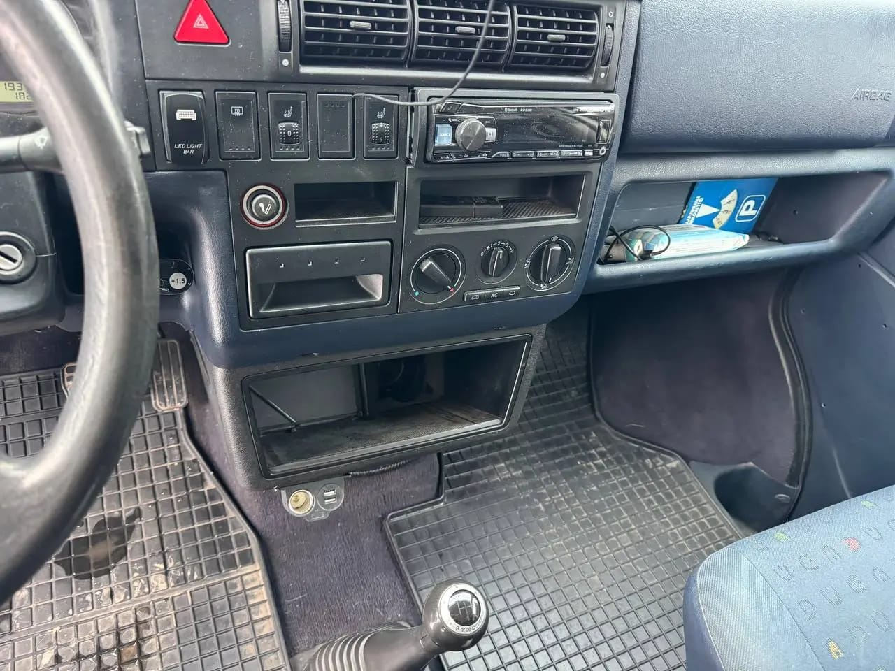Volkswagen Caravelle