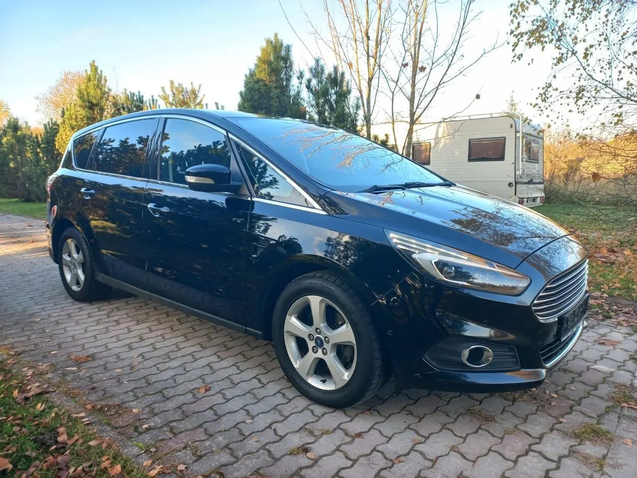 Ford S-Max
