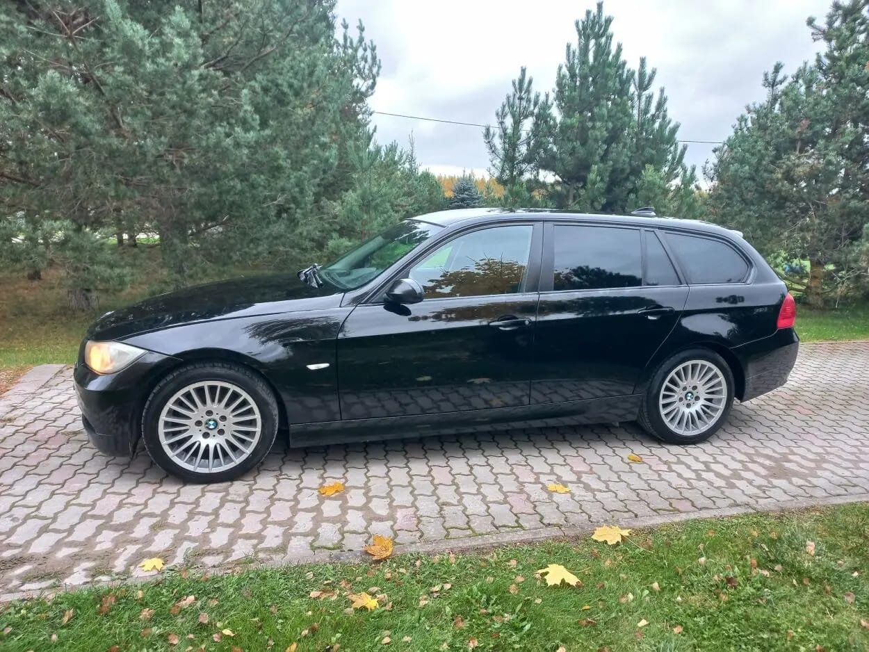 BMW 325