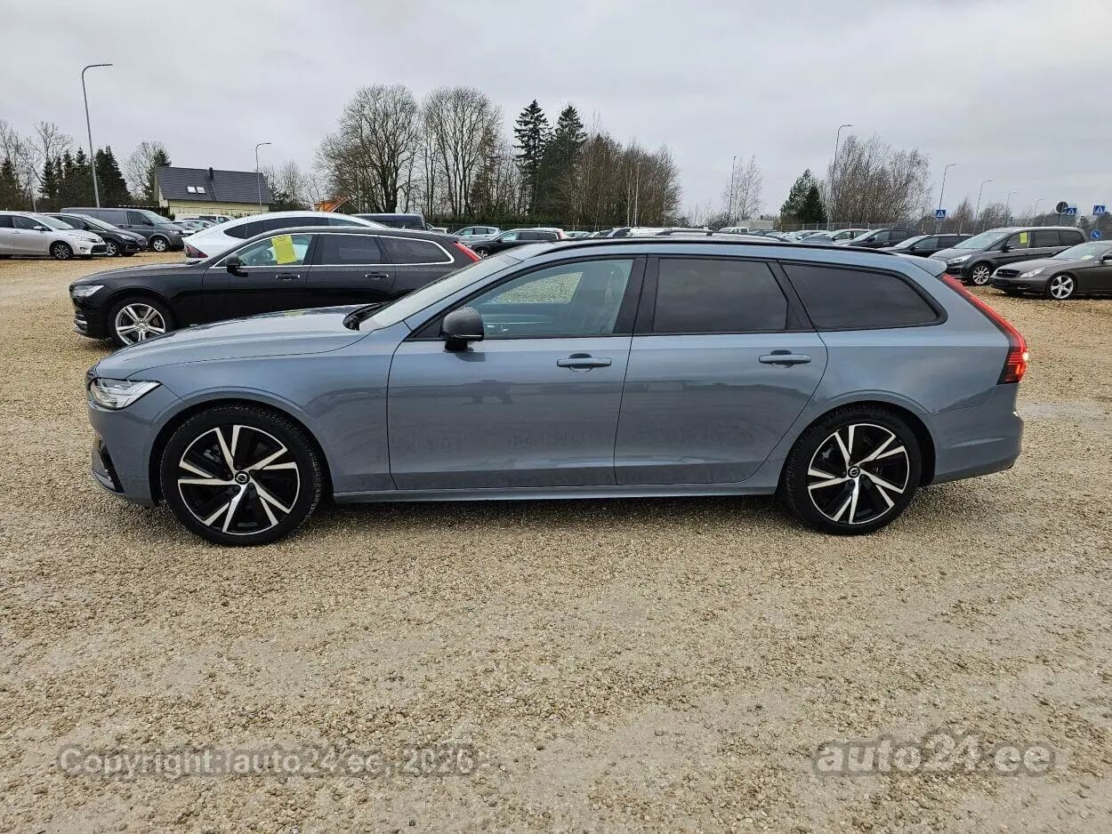 Volvo V90 Cross Country