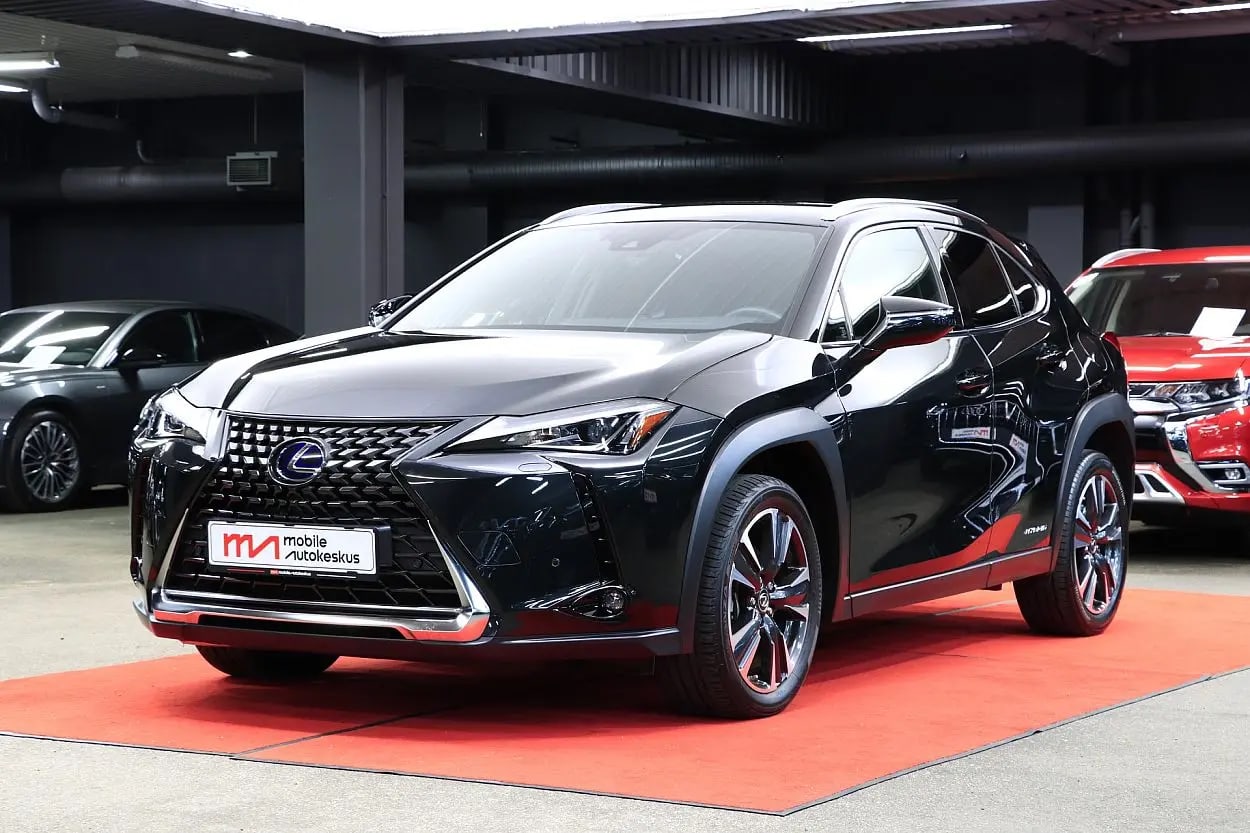 Lexus UX