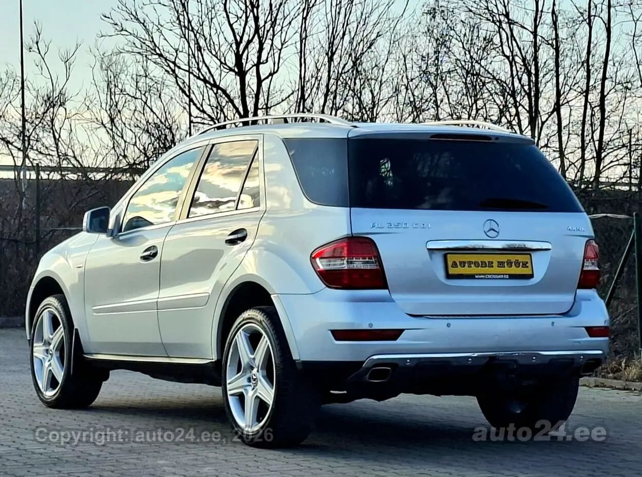 Mercedes-Benz ML 350