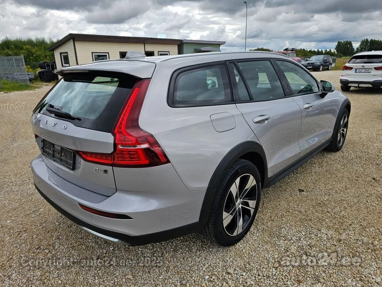 Volvo V60 Cross Country