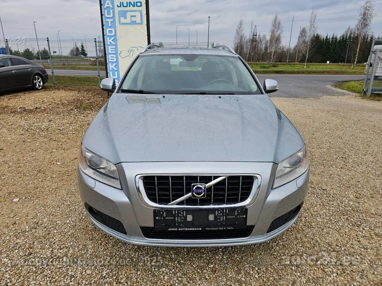 Volvo V70