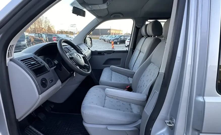 Volkswagen Caravelle