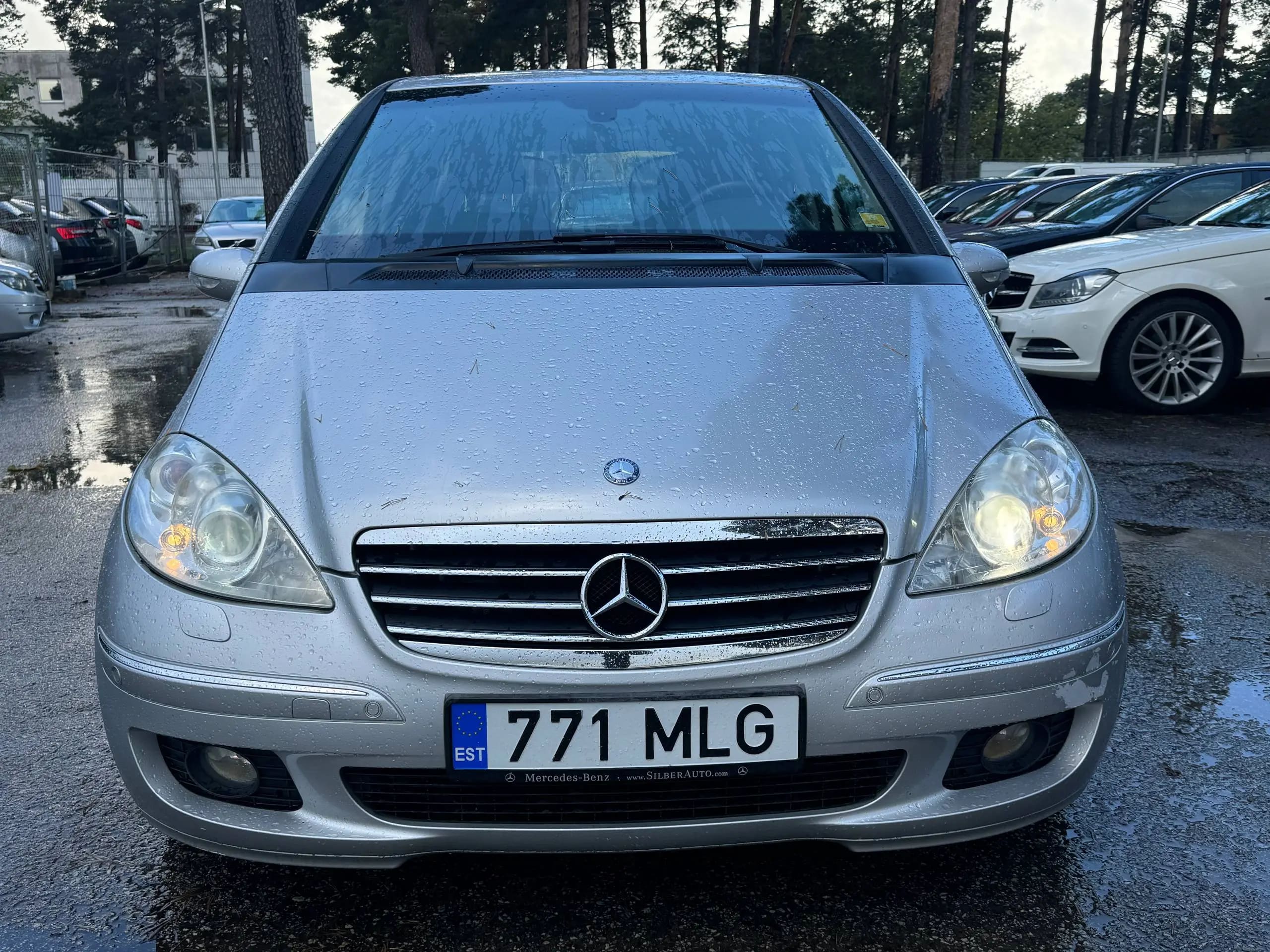 Mercedes-Benz A 200