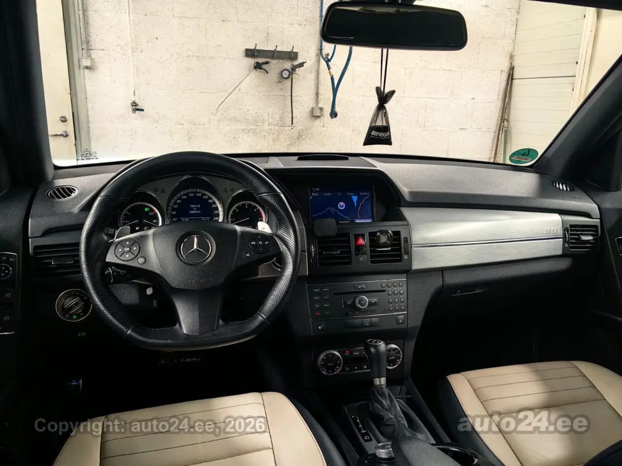 Mercedes-Benz GLK 320