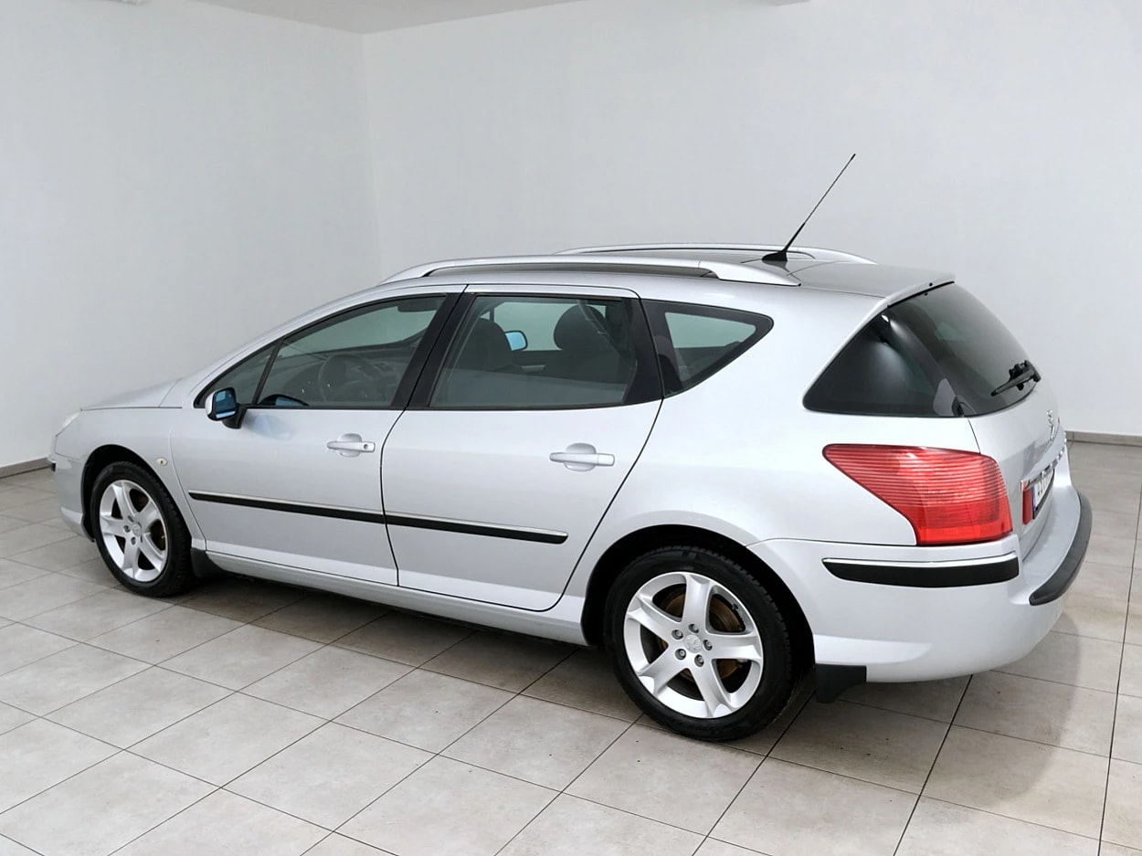 Peugeot 407