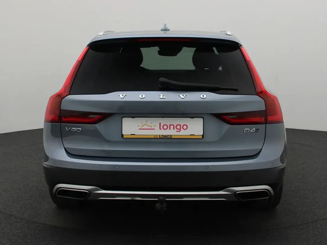 Volvo V90 Cross Country