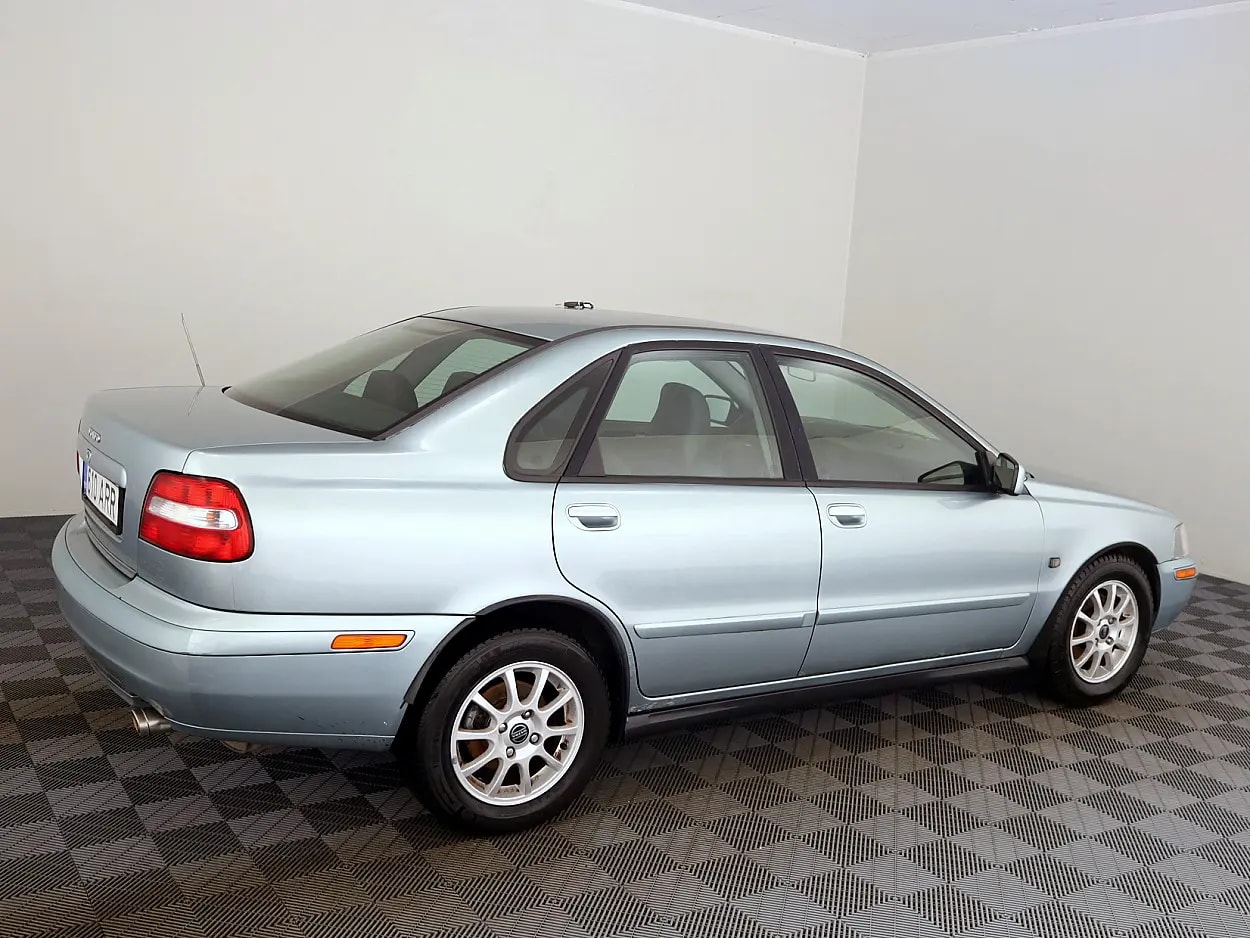 Volvo S40