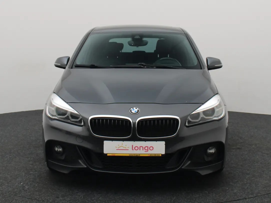 BMW 220