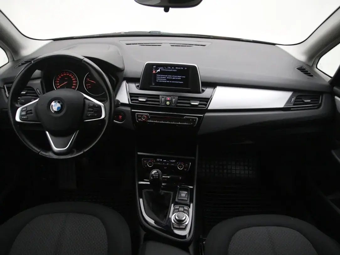 BMW 218