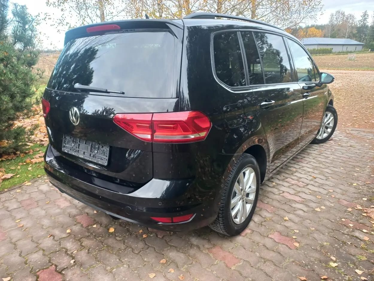 Volkswagen Touran