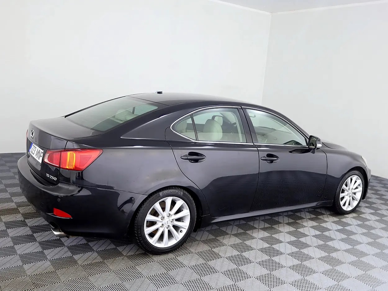Lexus IS 250