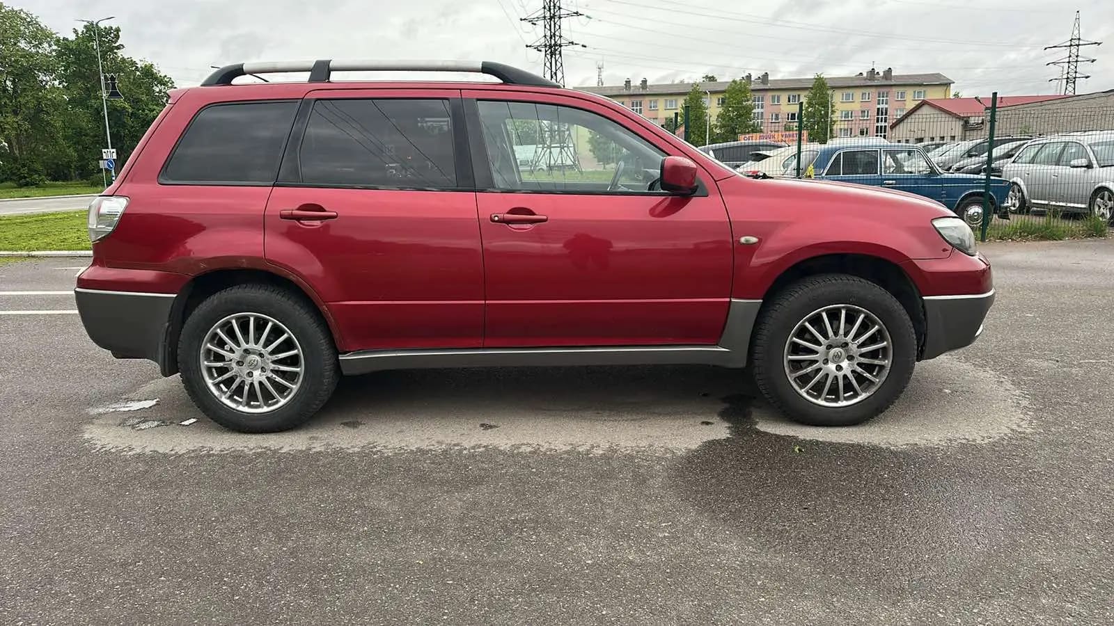 Mitsubishi Outlander