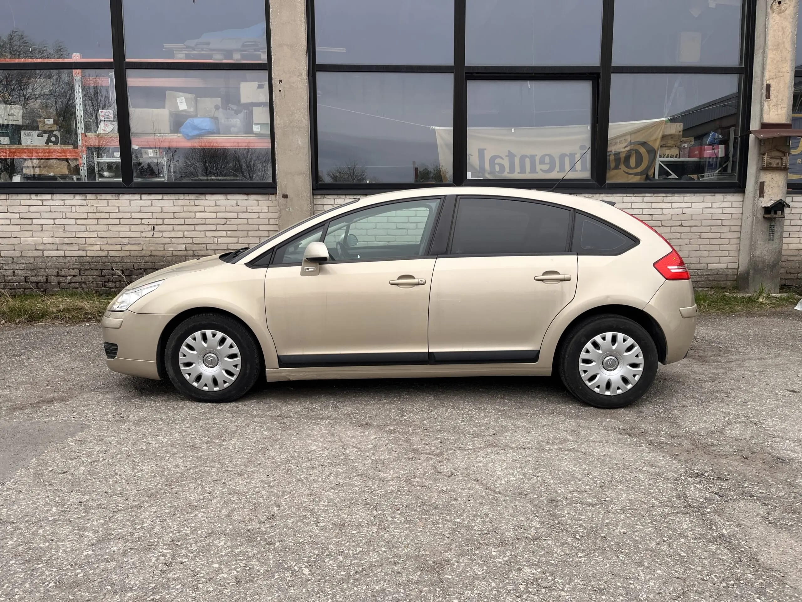 Citroën C4