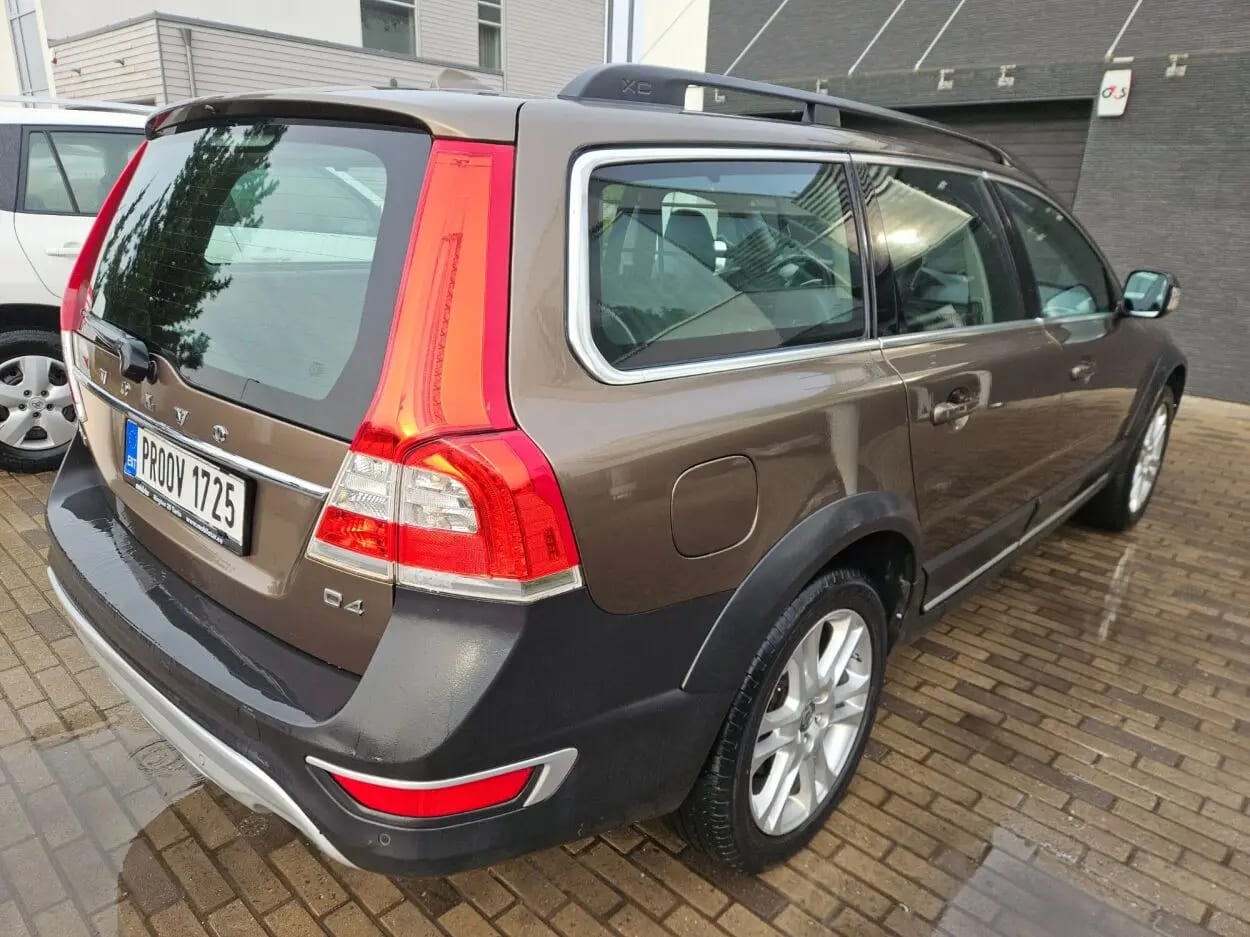 Volvo XC70