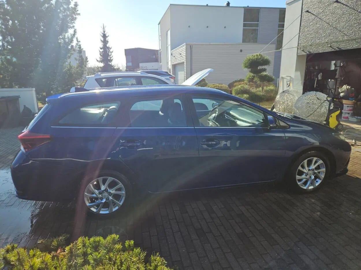 Toyota Auris Touring Sports
