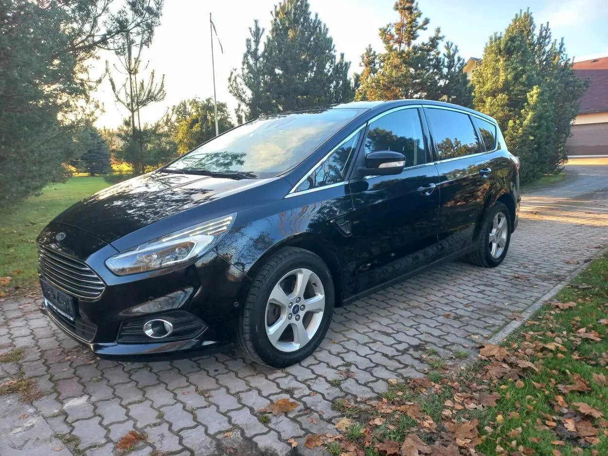 Ford S-Max