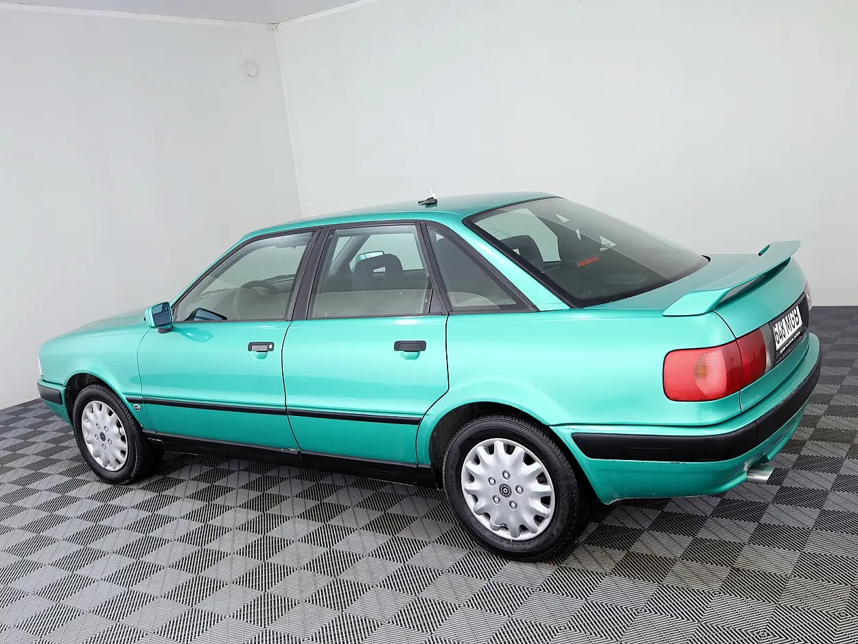 Audi 80