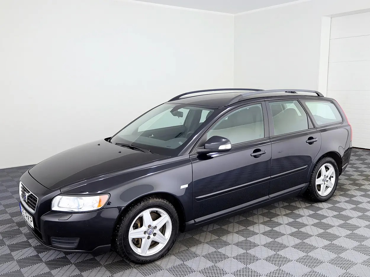 Volvo V50