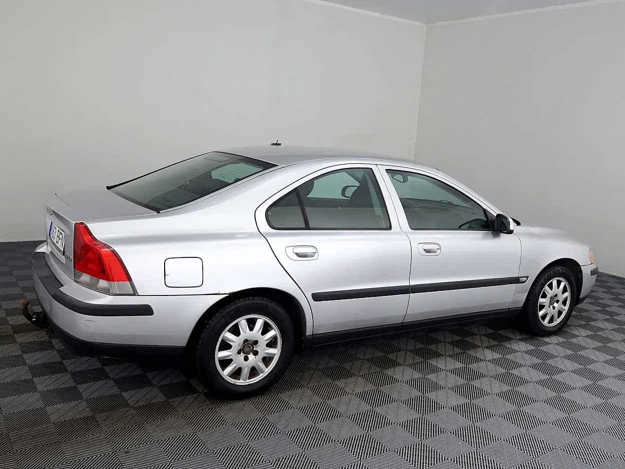 Volvo S60
