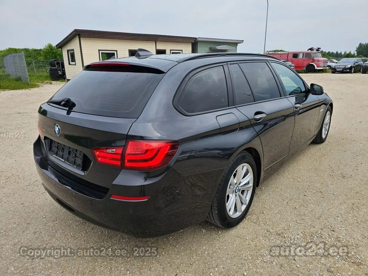 BMW 528