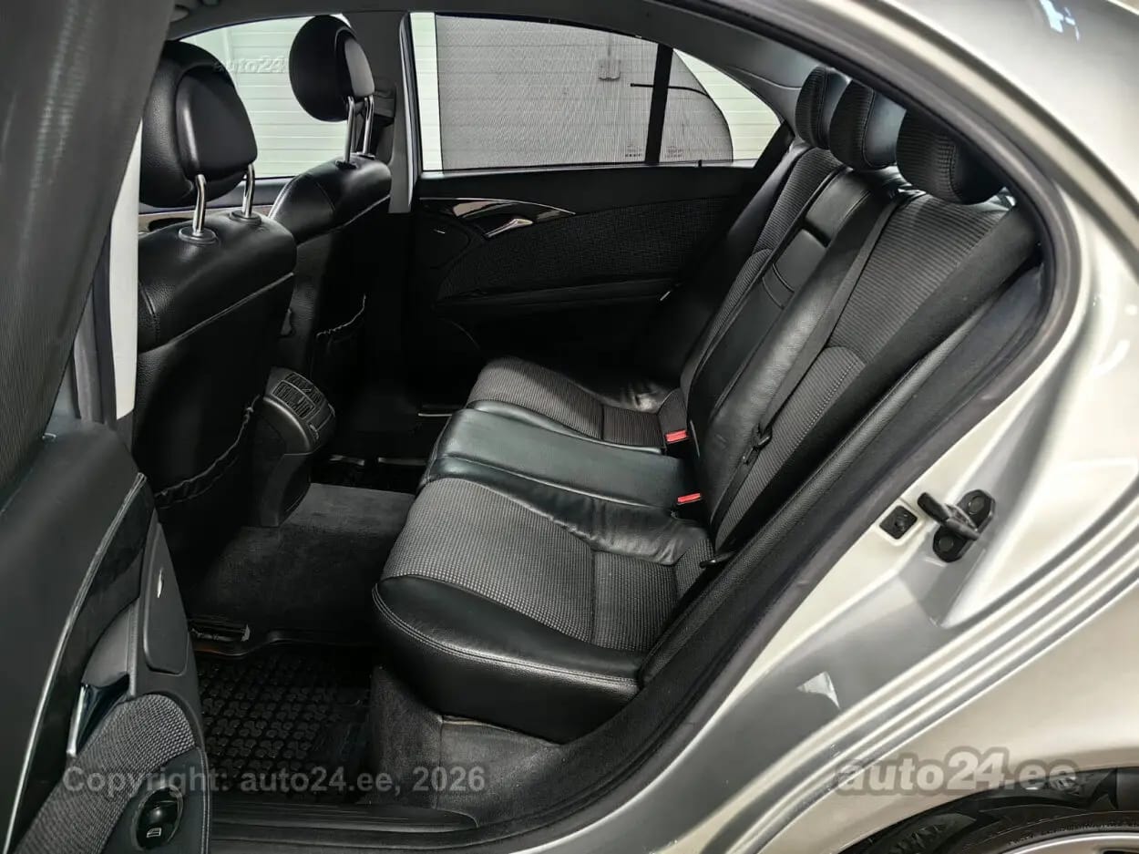 Mercedes-Benz E 270