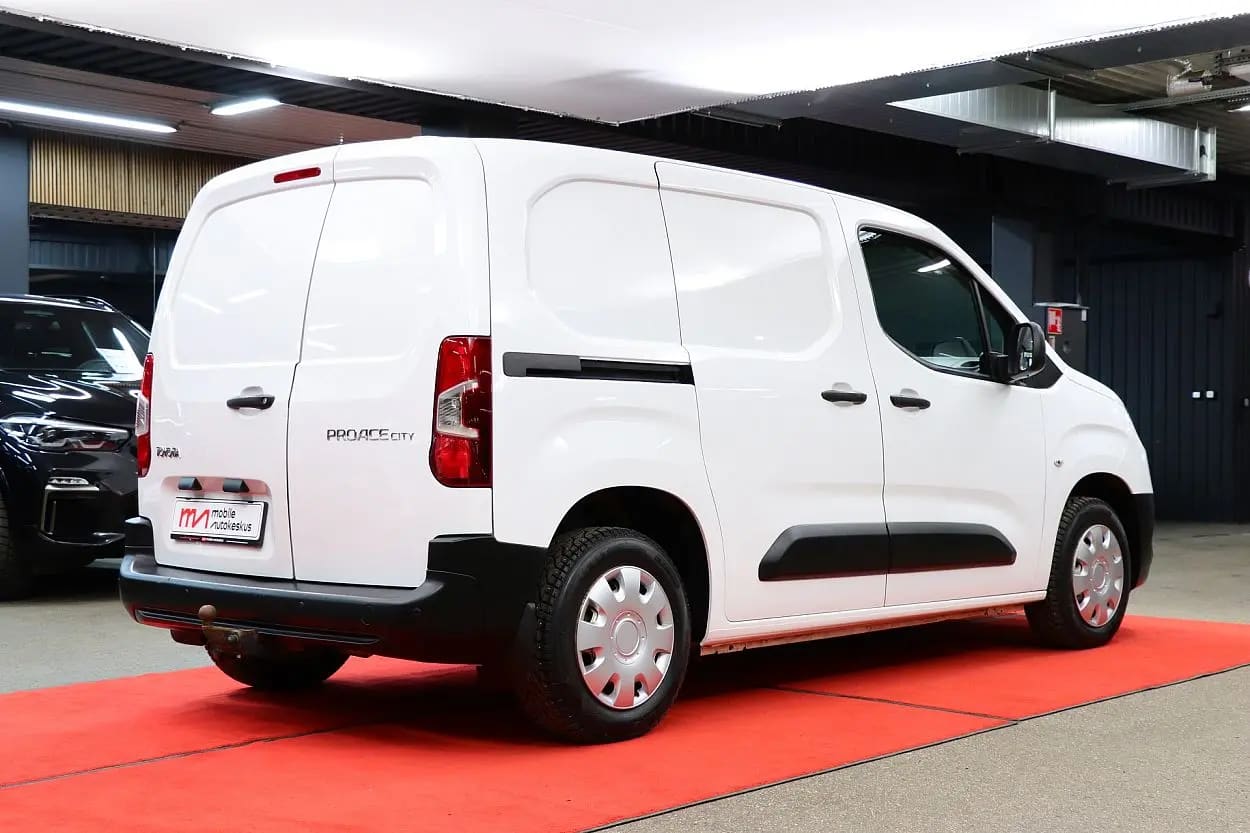 Toyota Proace City