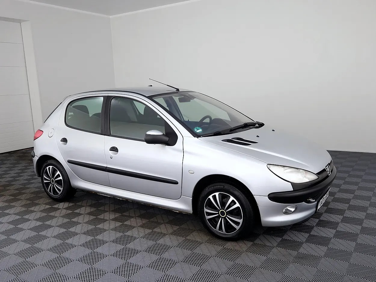 Peugeot 206