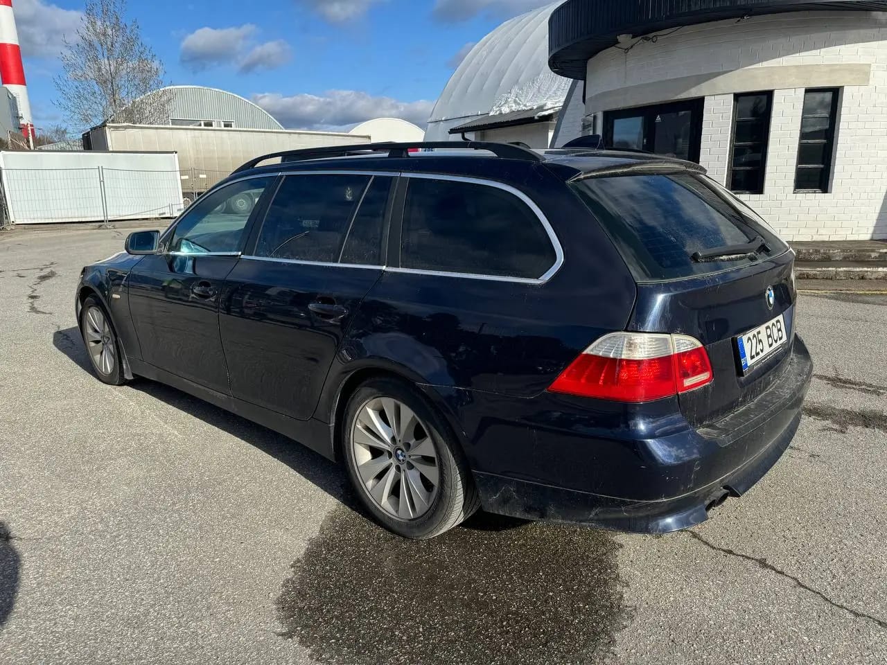 BMW 525