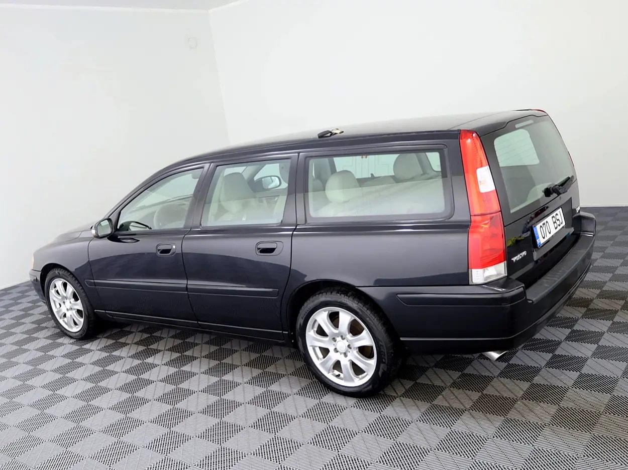 Volvo V70