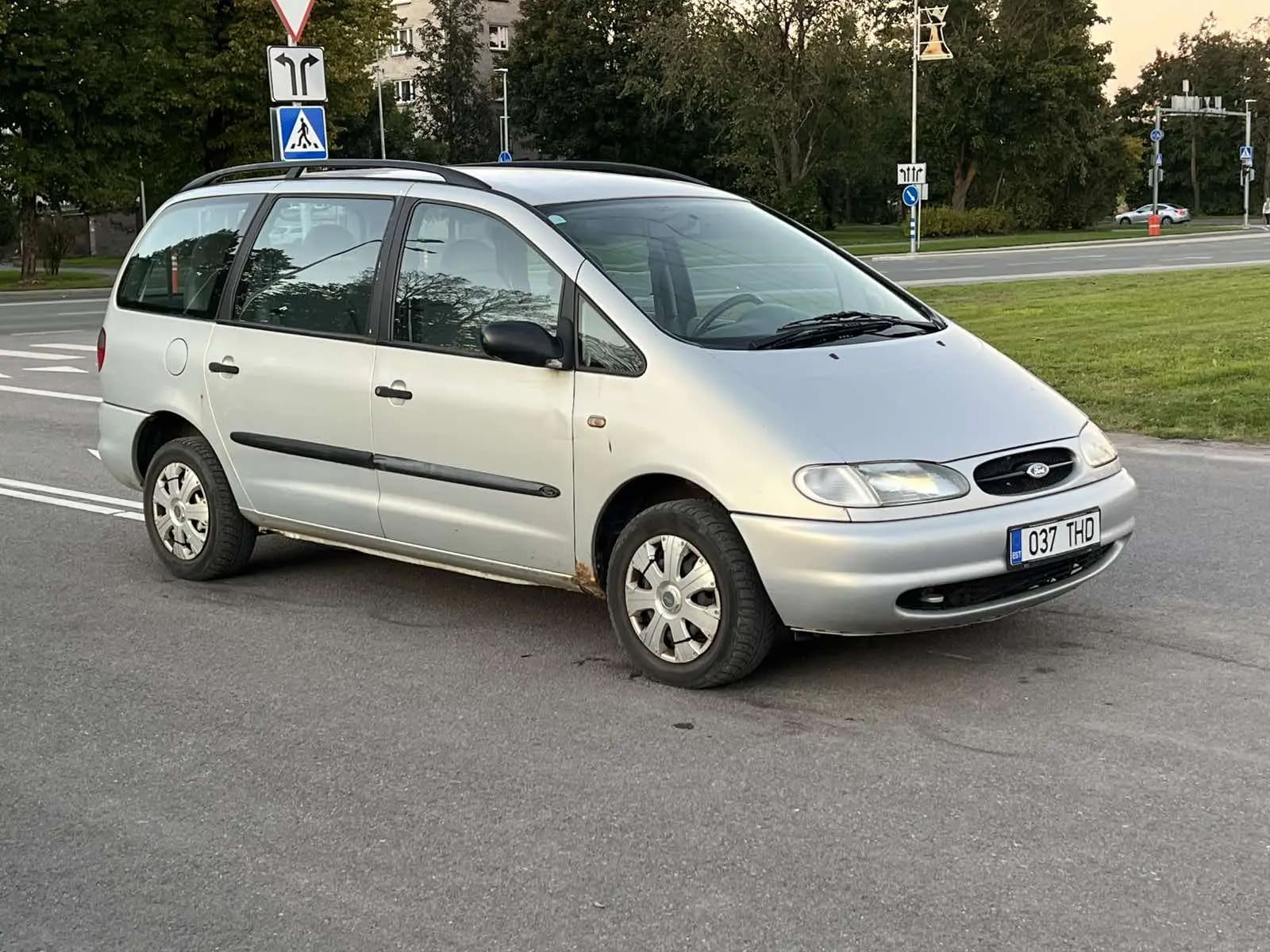 Ford Galaxy