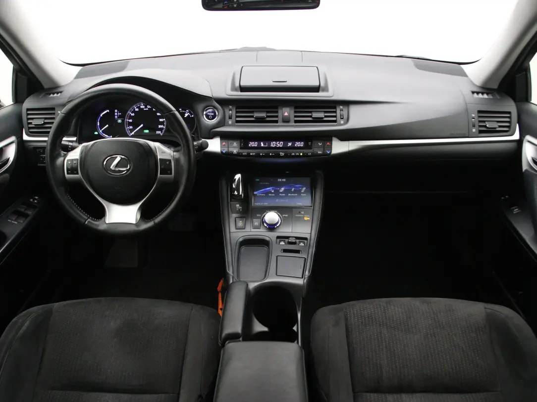 Lexus CT 200h
