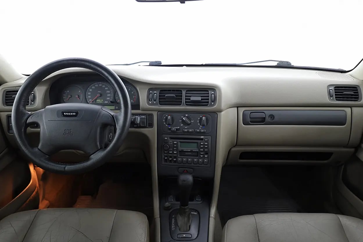 Volvo XC70