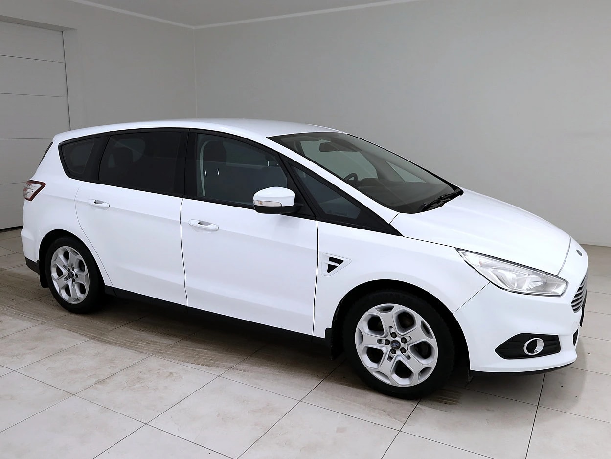 Ford S-Max