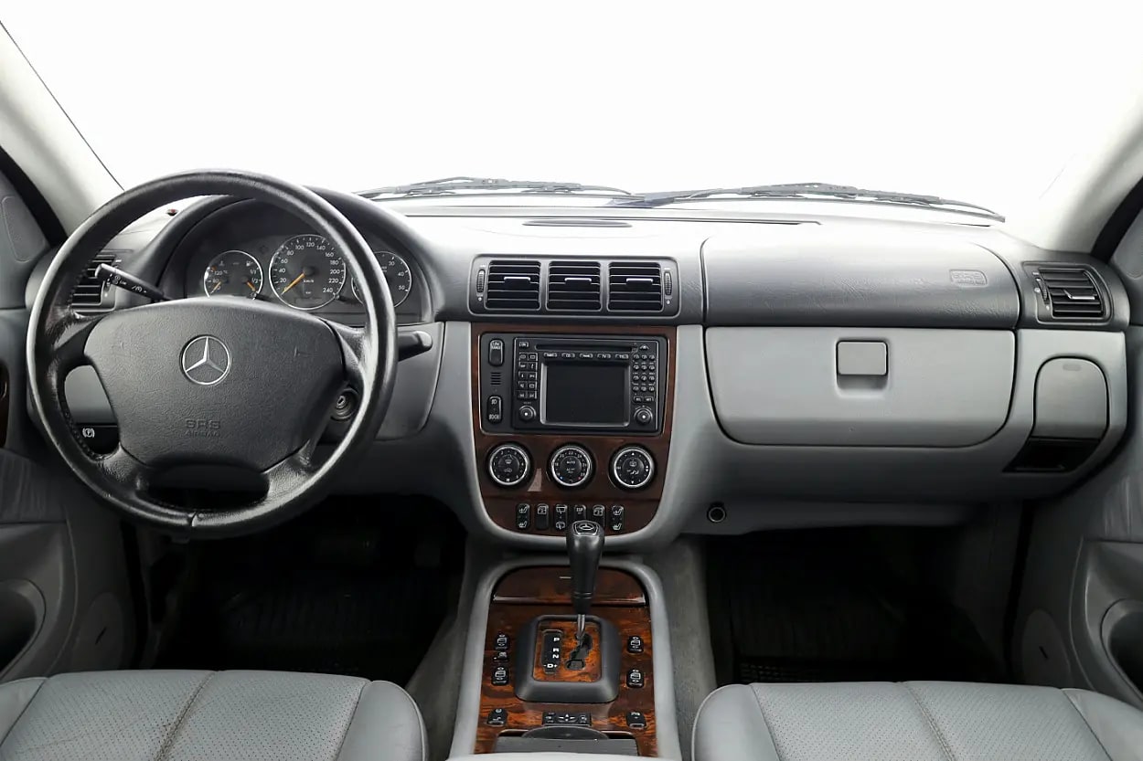 Mercedes-Benz ML 270