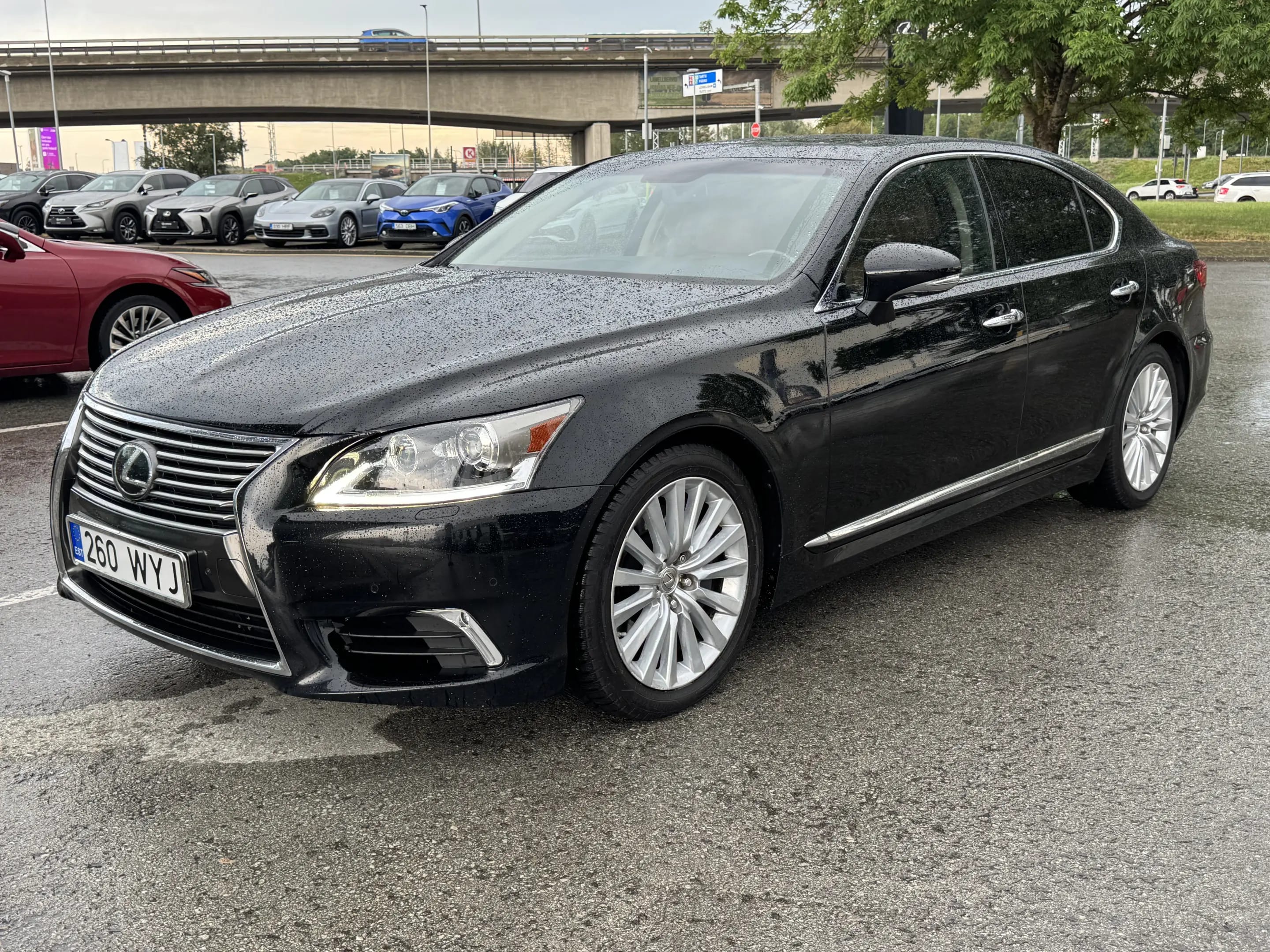 Lexus LS 460