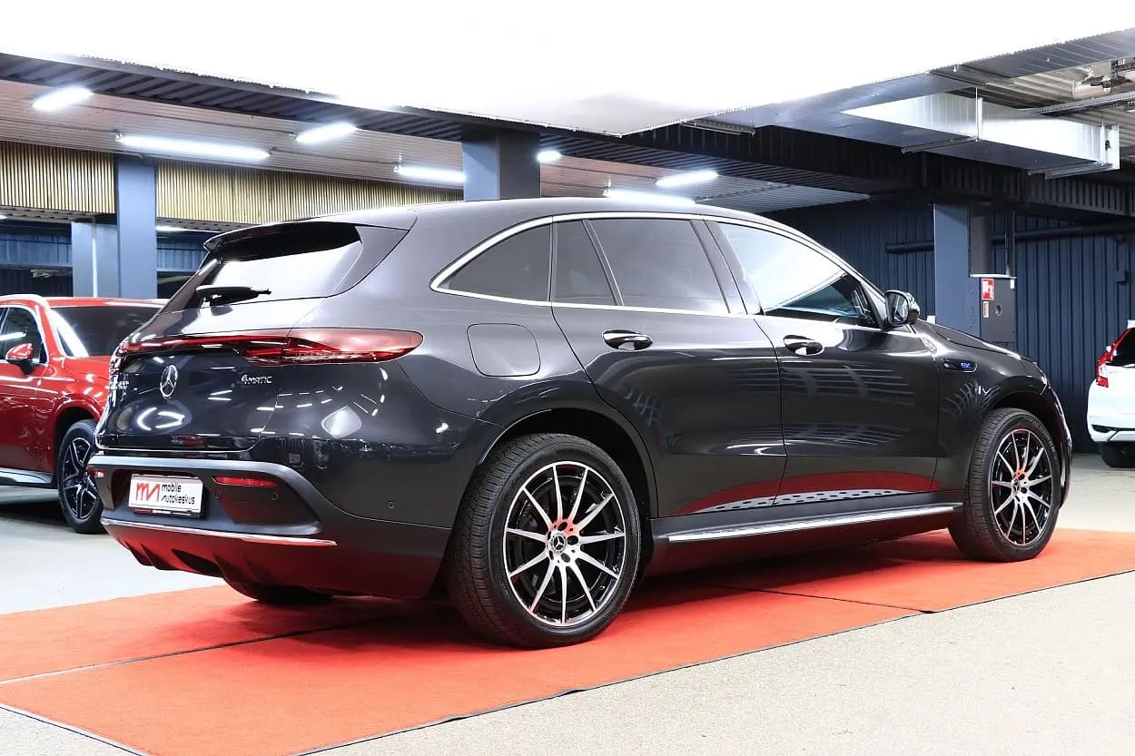 Mercedes-Benz EQC