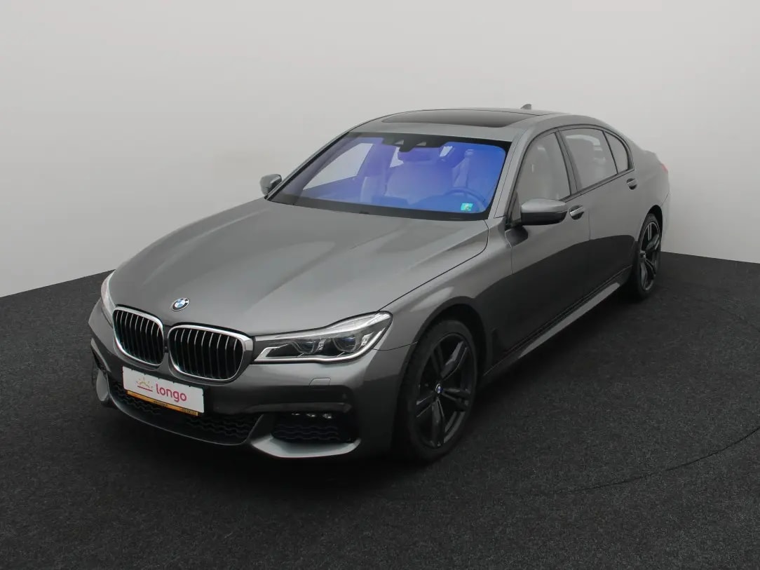 BMW 750