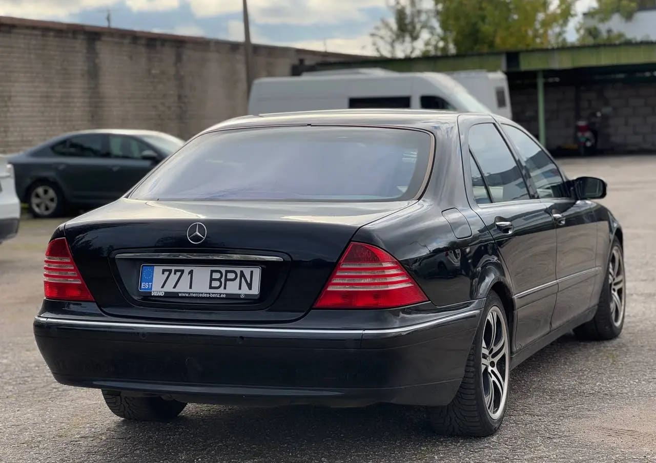 Mercedes-Benz S 400