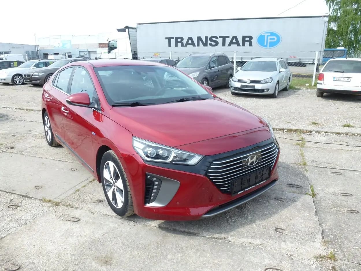 Hyundai IONIQ