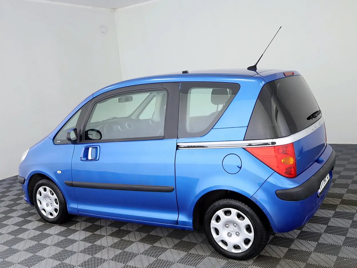 Peugeot 1007