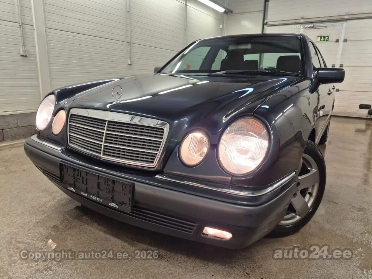 Mercedes-Benz E 290