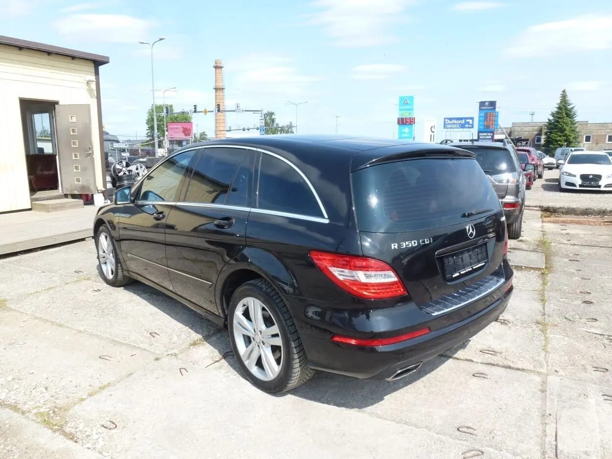 Mercedes-Benz R 350