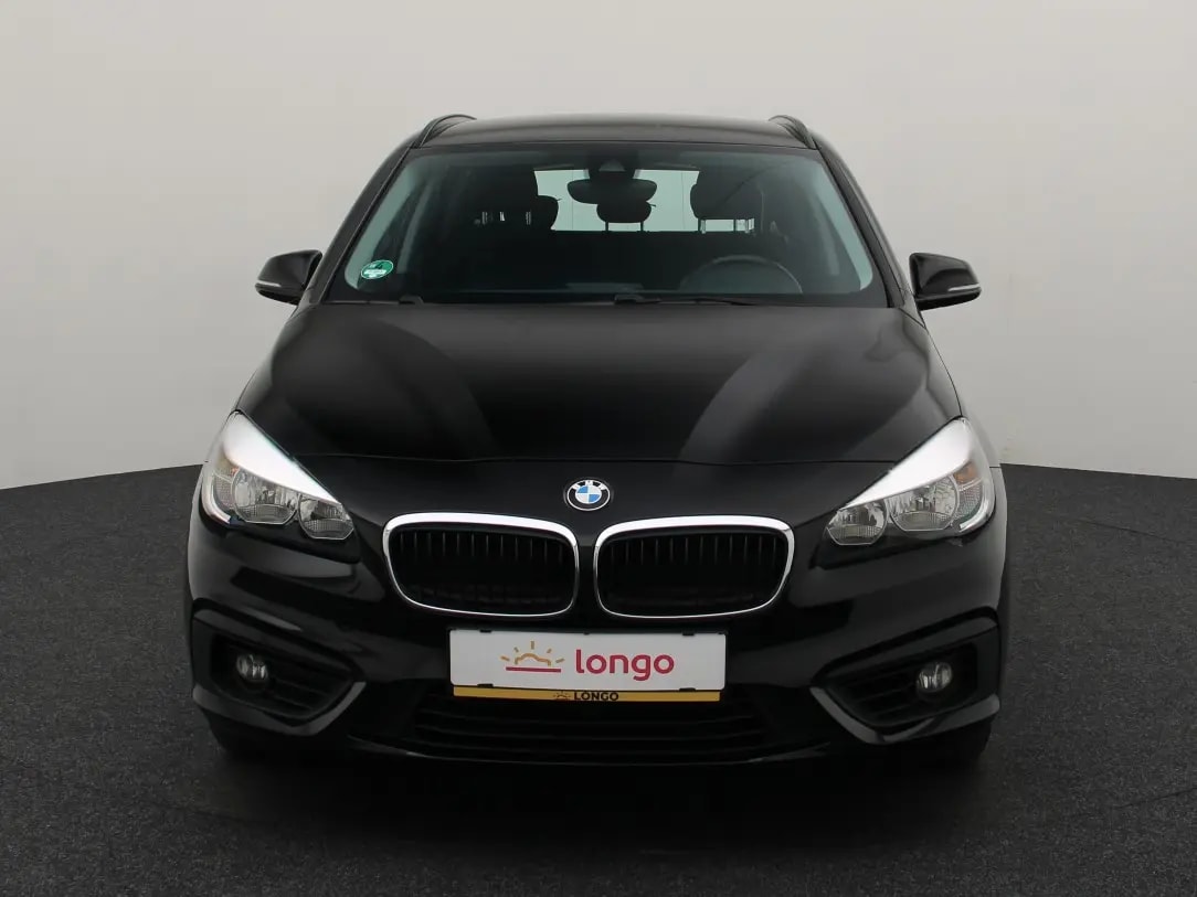 BMW 218
