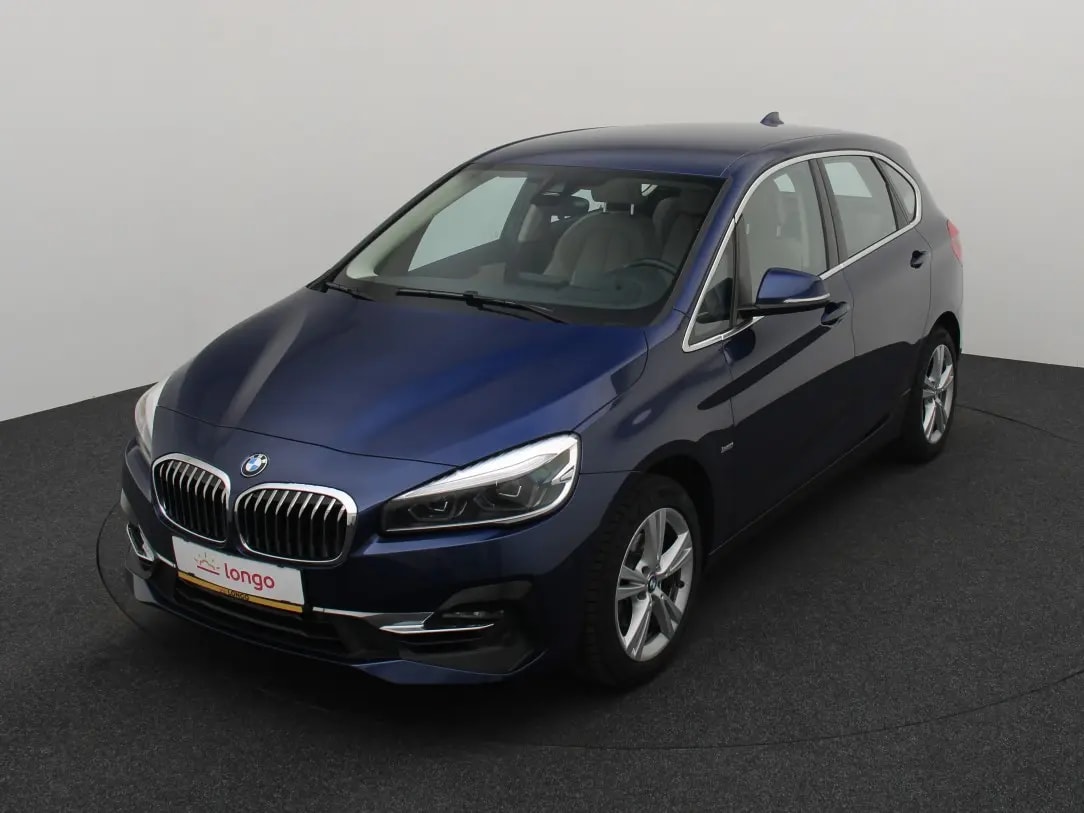 BMW 218