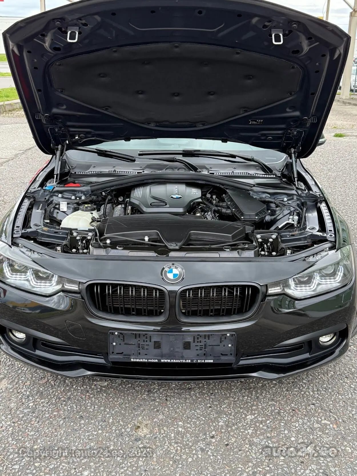 BMW 320