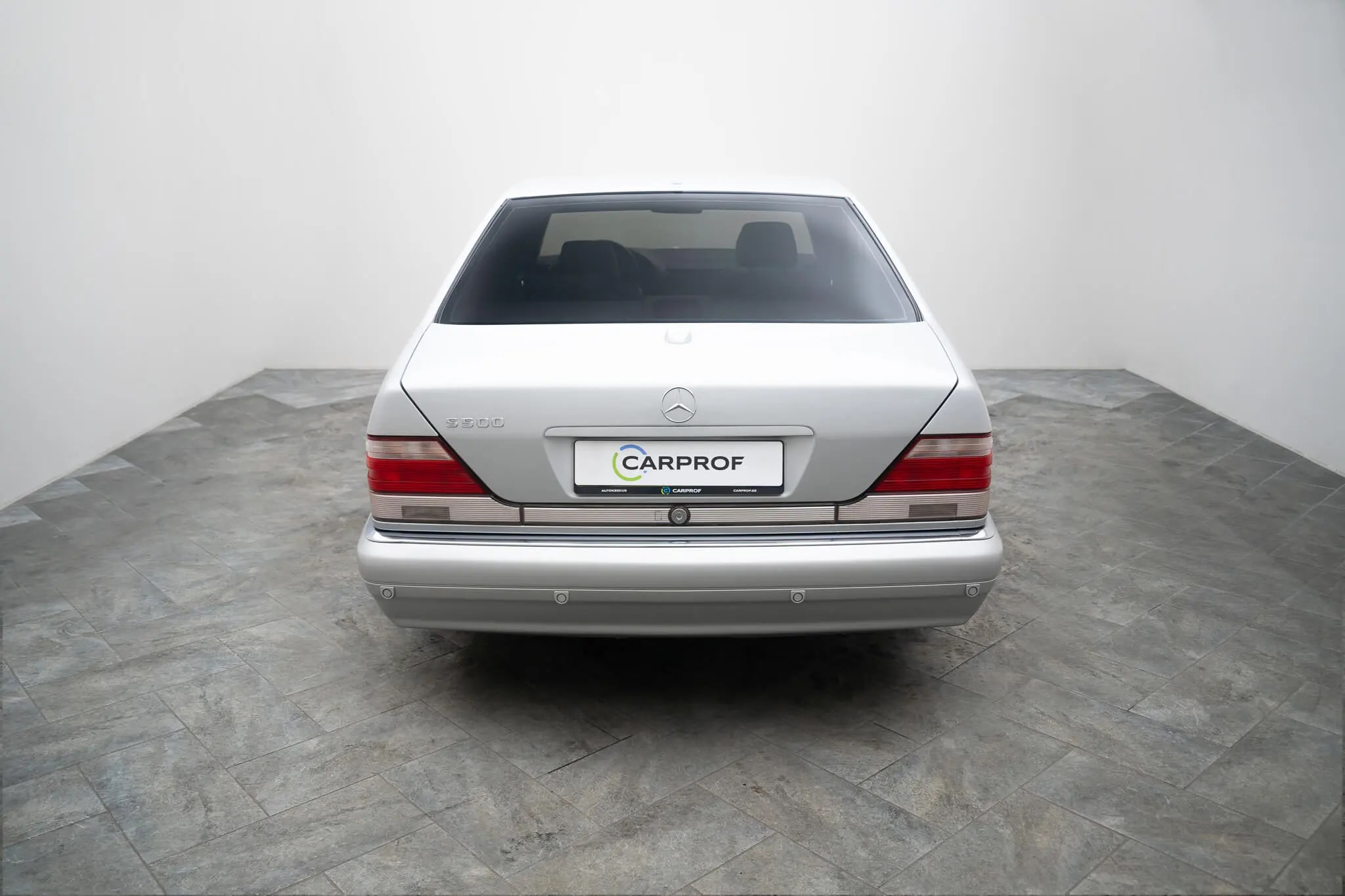 Mercedes-Benz S 500